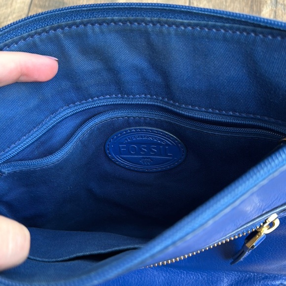 FOSSIL l Marin Leather Blue Crossbody Bag - Picture 4 of 5